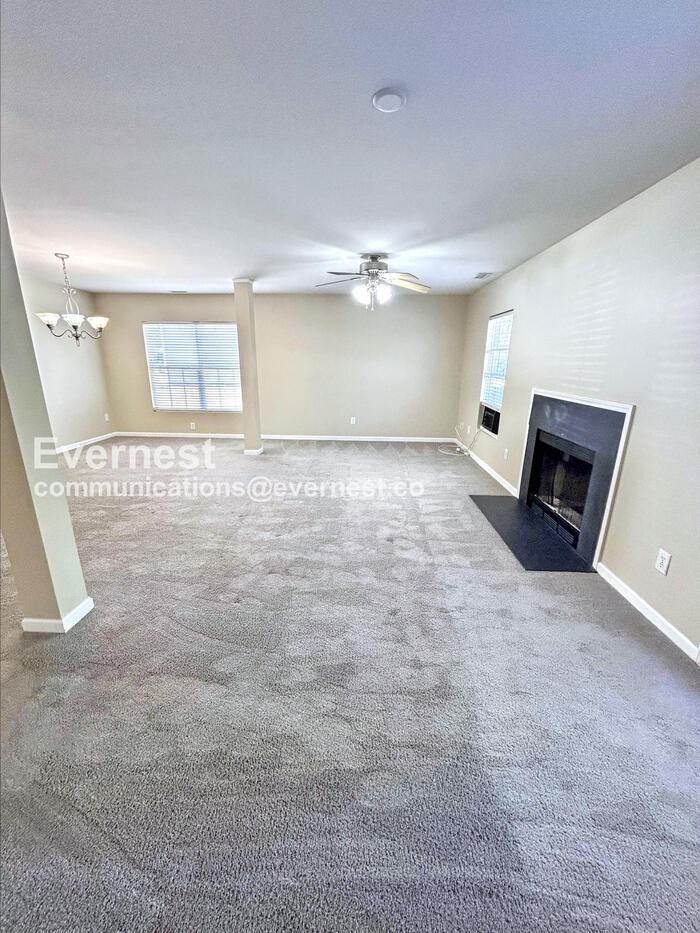 941 Ujamaa Dr - Photo 6 of 27