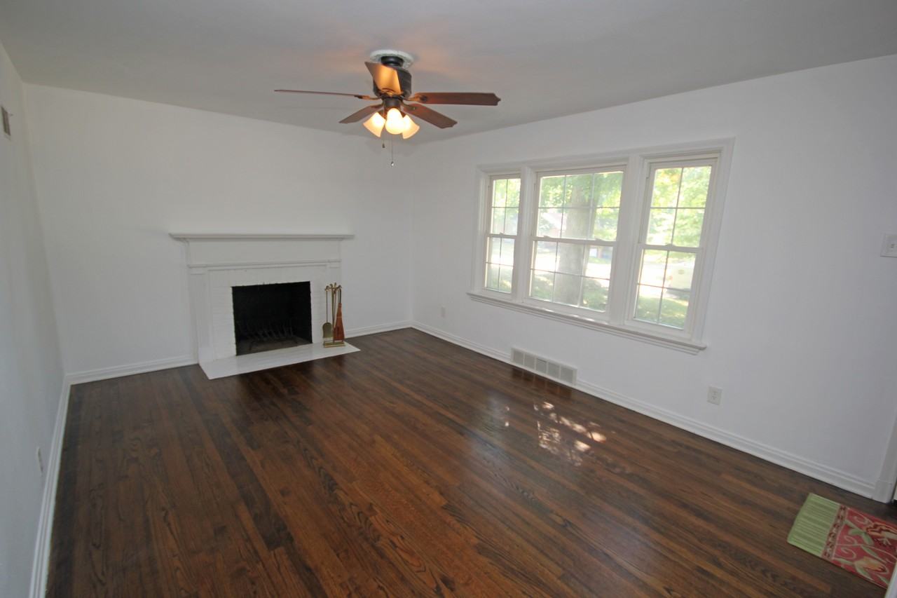 9721 Greenwood Ter #1 - Photo 4 of 10