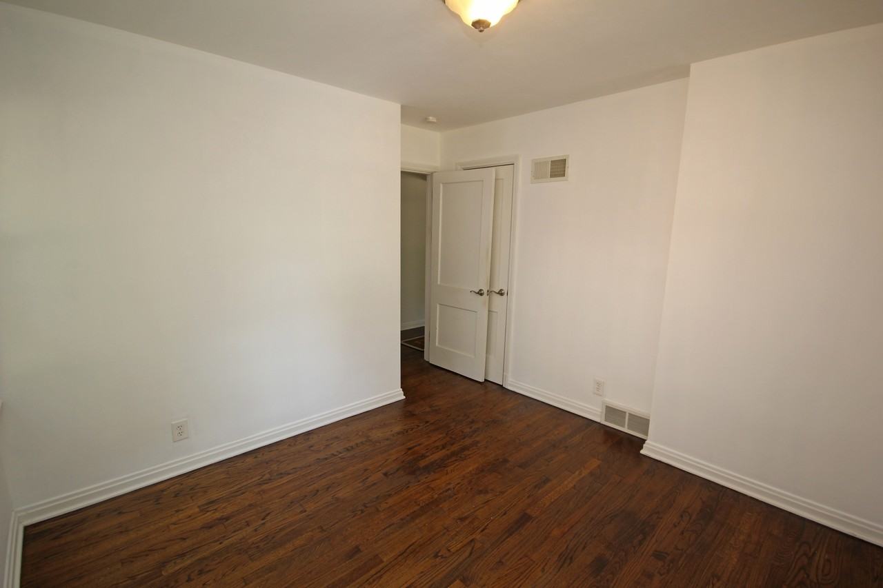 9721 Greenwood Ter #1 - Photo 5 of 10