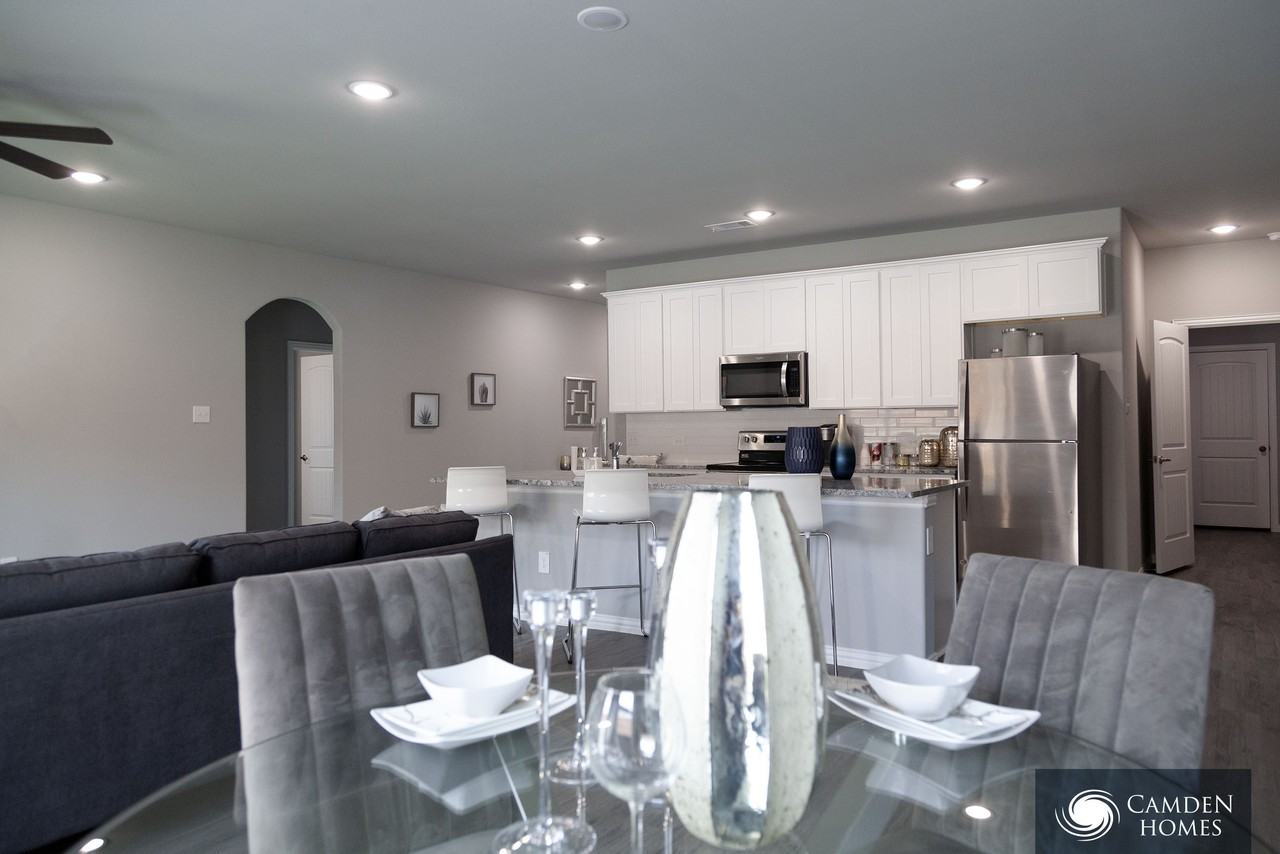 139 Colgate Ave - Photo 4 of 18