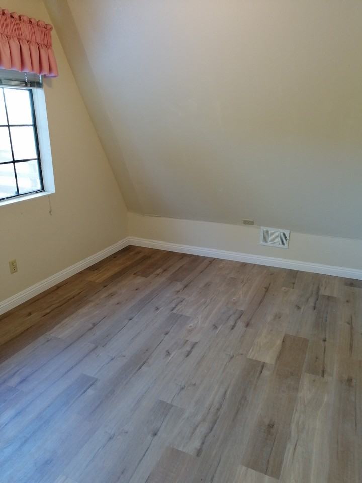 594 Rose Ln #NA - Photo 7 of 13