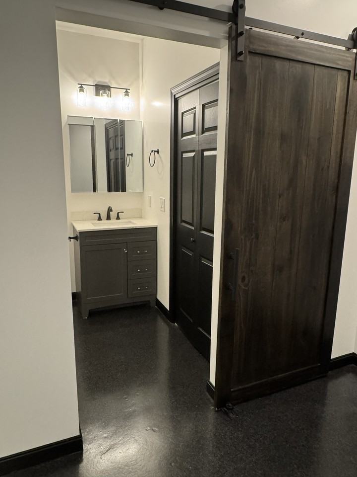 24 Beacon St #212D - Photo 7 of 13