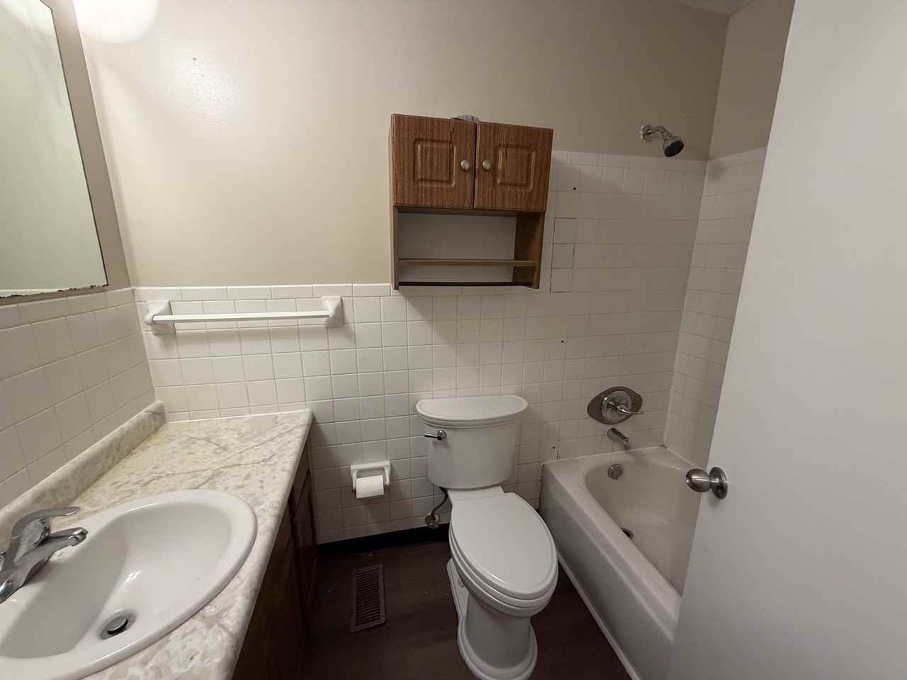 4030 Redfern Dr #NA - Photo 6 of 21