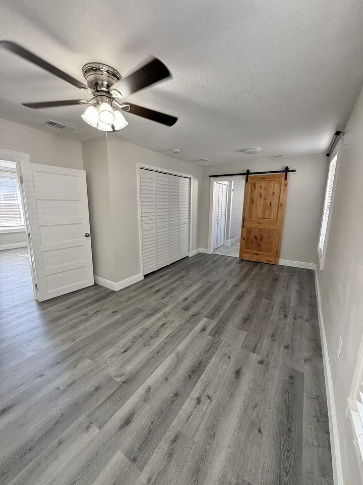 5904 N Eustace Ave #NA - Photo 5 of 13