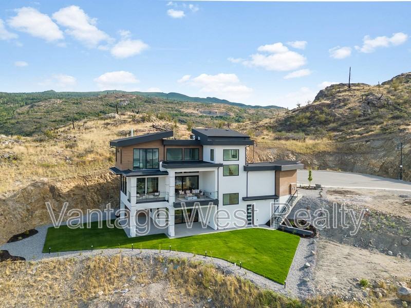 1122 - Photo 5 of 50