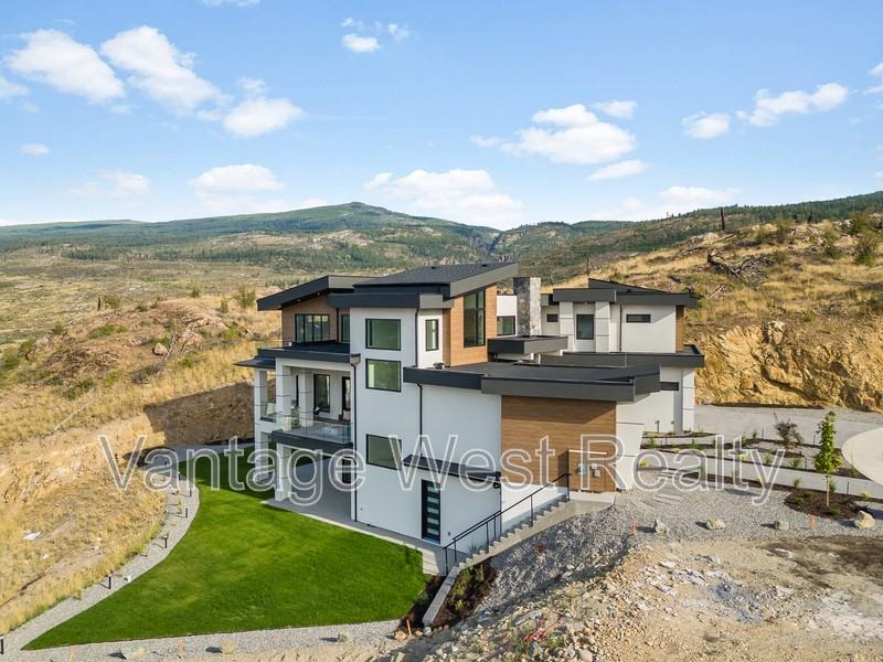 1122 - Photo 6 of 50