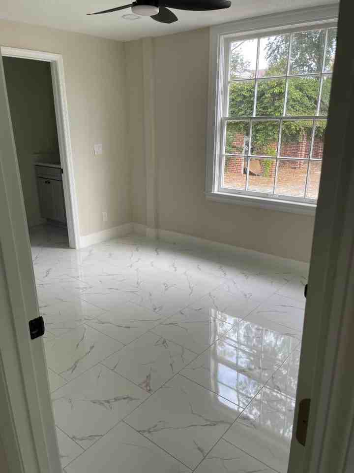 2149 Saint Johns Ave - Photo 5 of 11