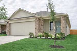 featured image of 121 Roanwood Dr #1