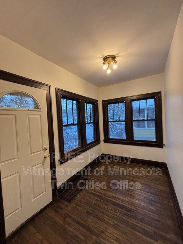 4009 11th Ave S - Photo 3 of 21