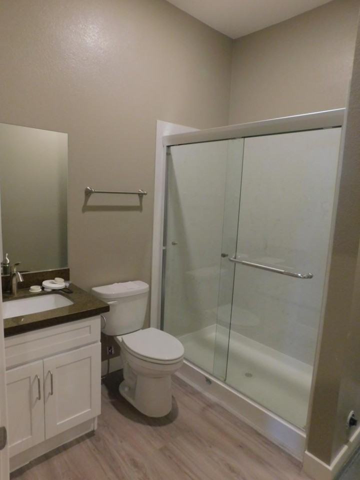 621 W 2nd St. - Photo 3 of 10