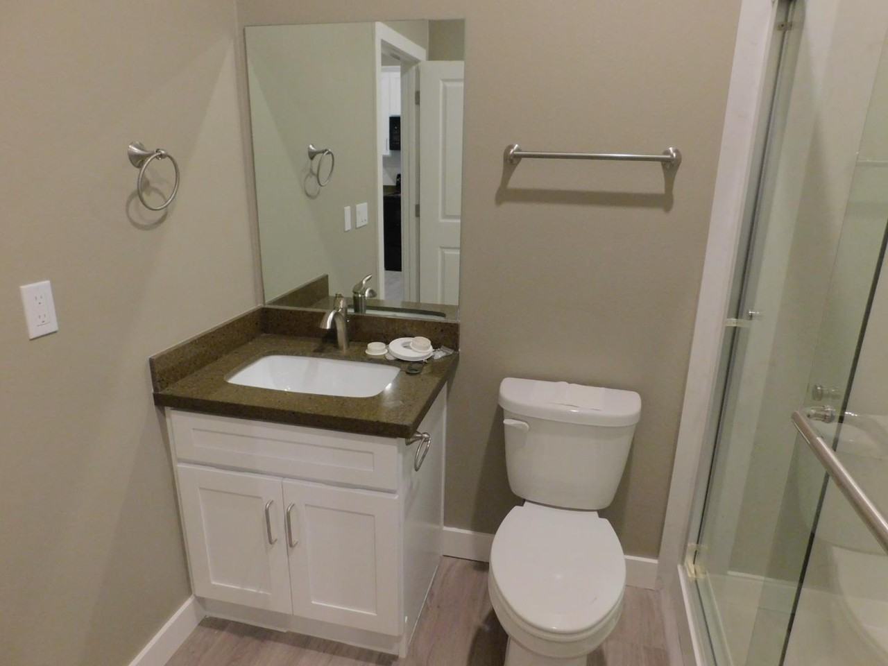 621 W 2nd St. - Photo 5 of 10