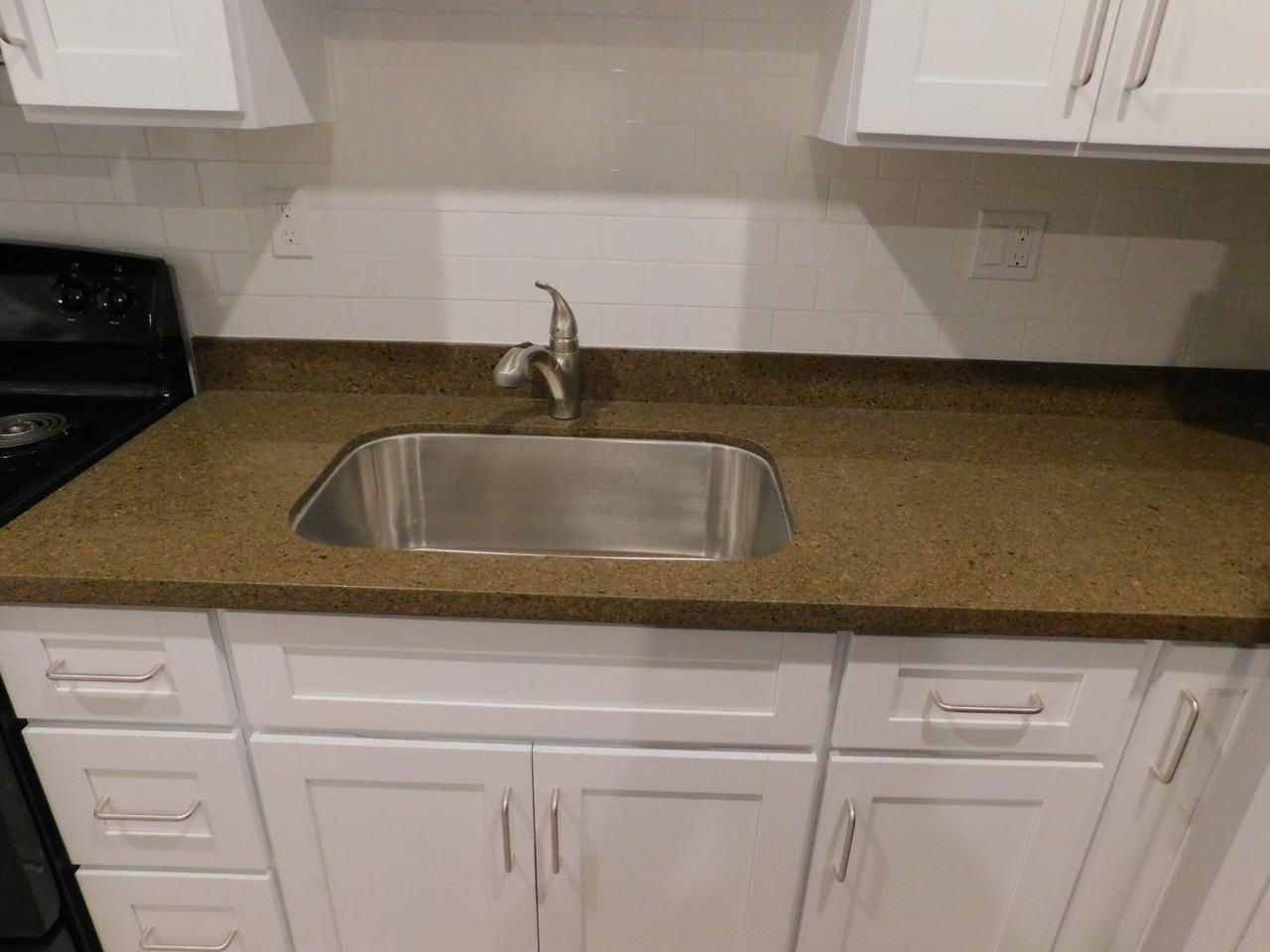 621 W 2nd St. - Photo 6 of 10