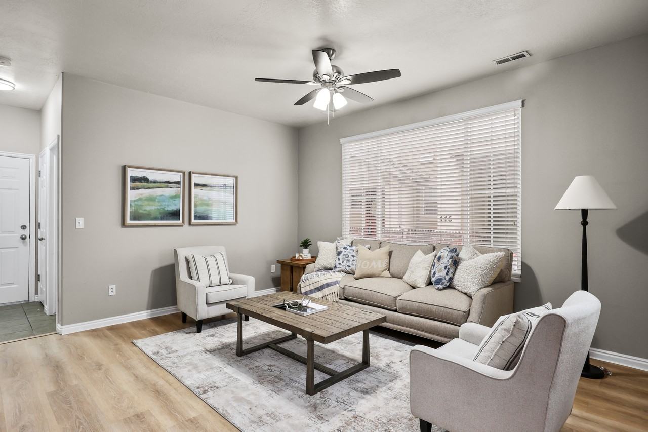 452 Kent Dr #1 - Photo 6 of 38