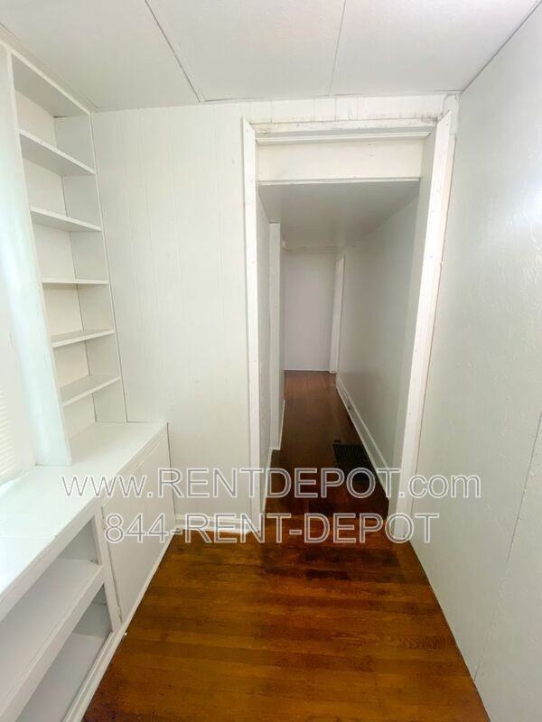 1231 Culver Dr #A - Photo 2 of 10