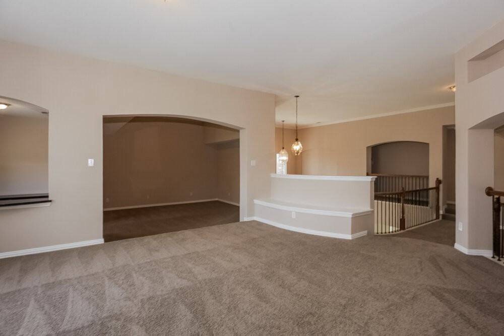 3405 Marymount Dr - Photo 7 of 13