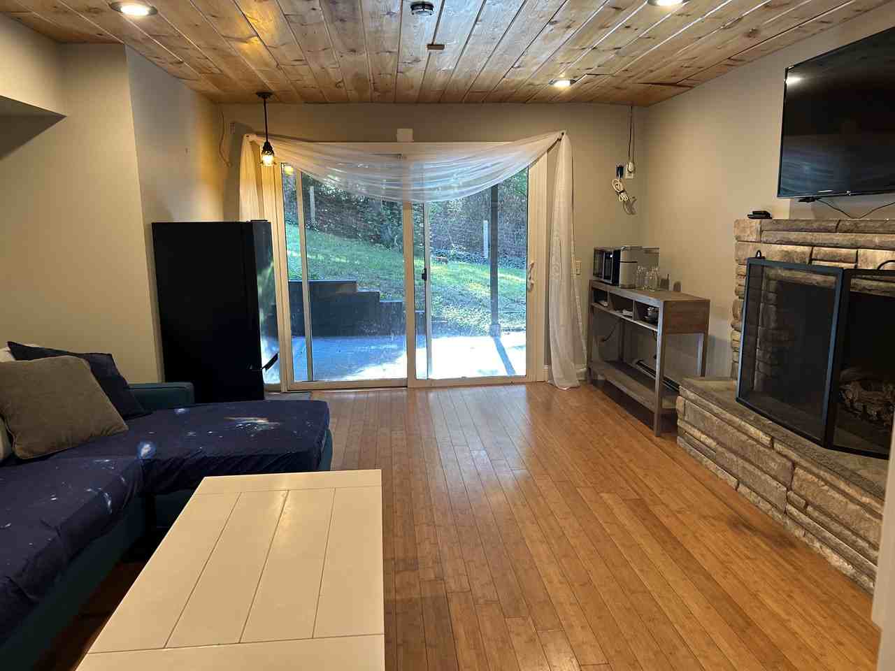 237 Old Mill Rd - Photo 4 of 31