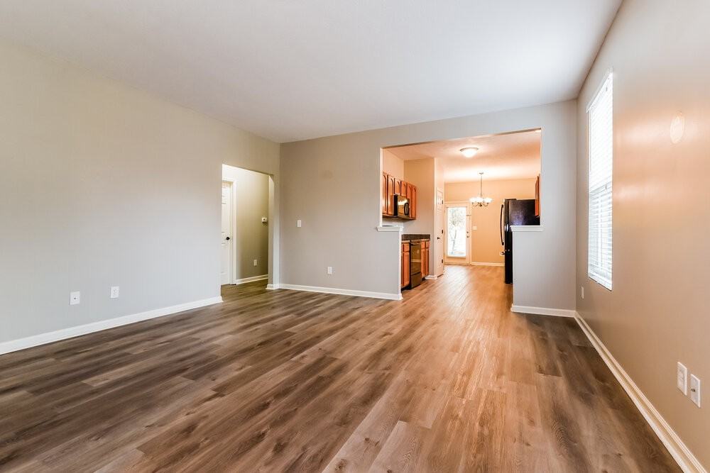 4049 Mossy Bank Rd - Photo 4 of 16