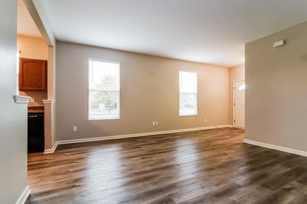 4049 Mossy Bank Rd - Photo 5 of 16