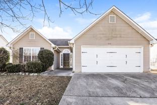 939 Maple Leaf Rdg - Photo 1 of 1