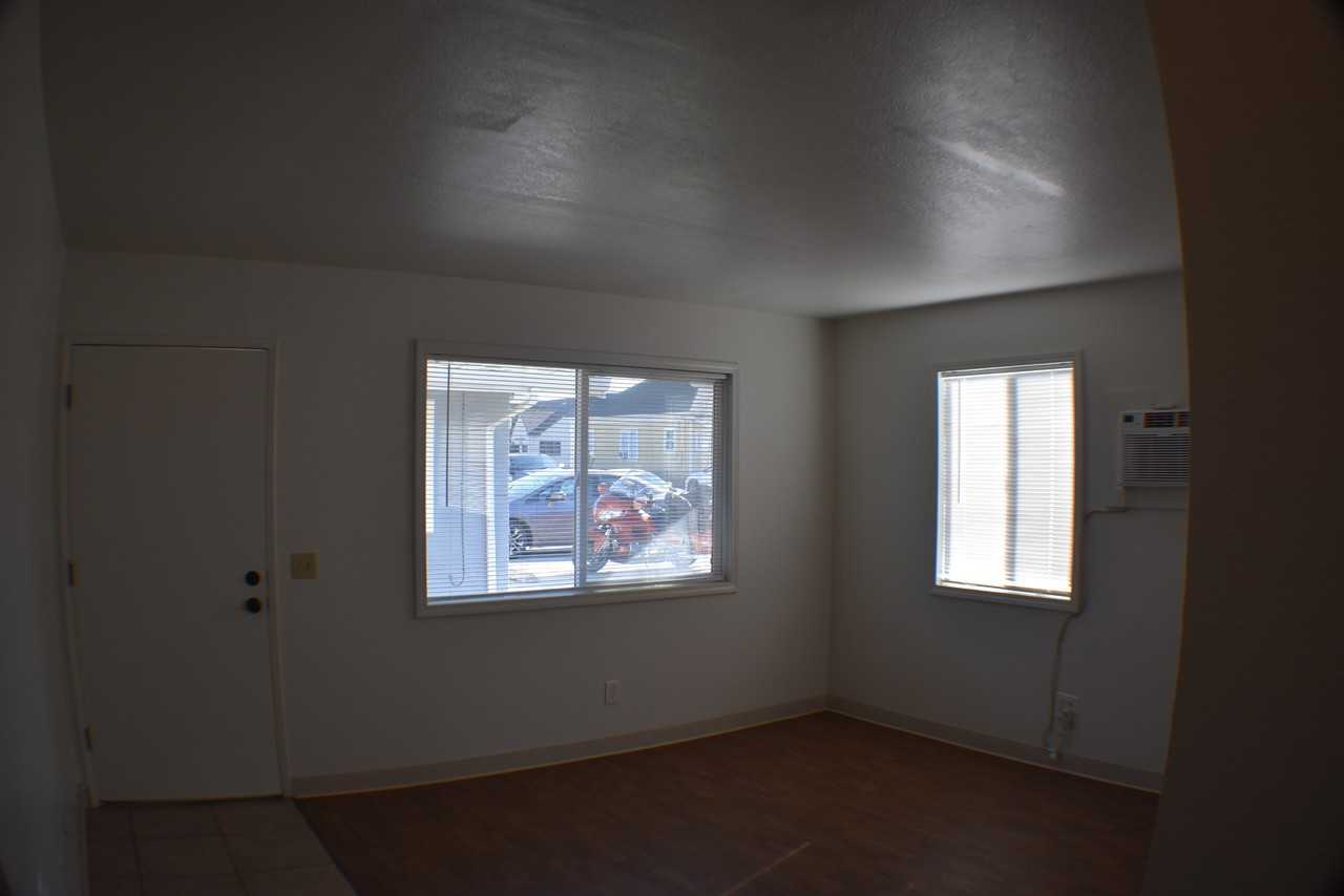 302 Sacramento St #A - Photo 5 of 10