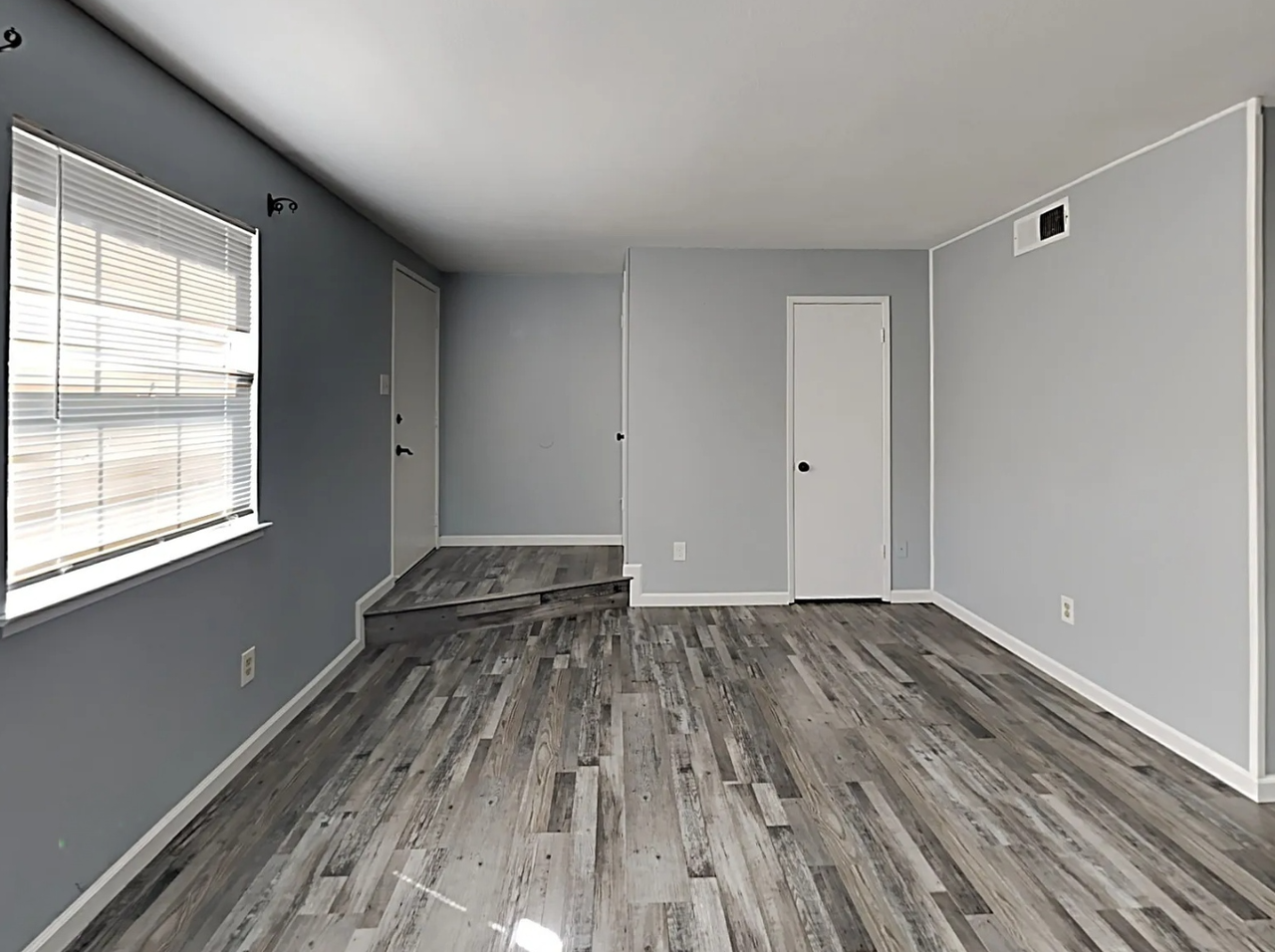 6453 Donegal Dr #1 - Photo 4 of 25