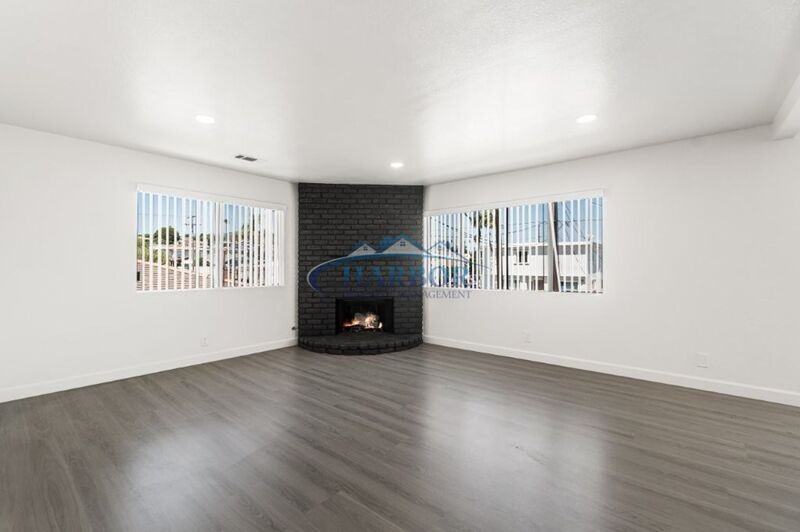 789 W 18th St #3 - Photo 6 of 30