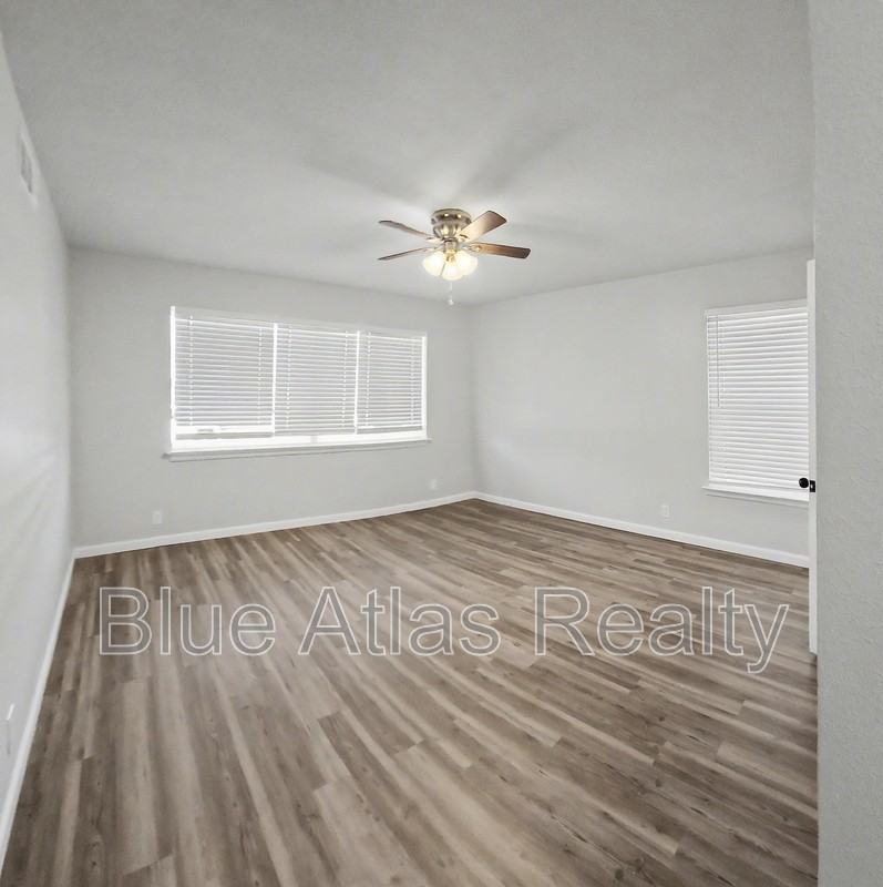 2510 Materhorn Dr - Photo 6 of 11