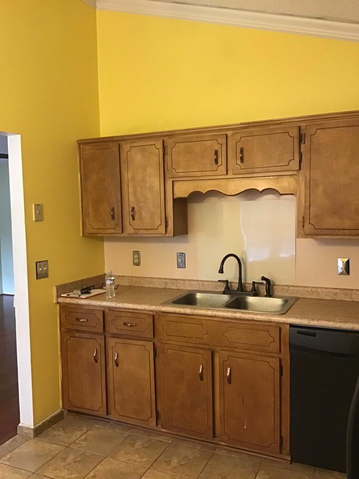 13 Shayna Dr #1 - Photo 7 of 20