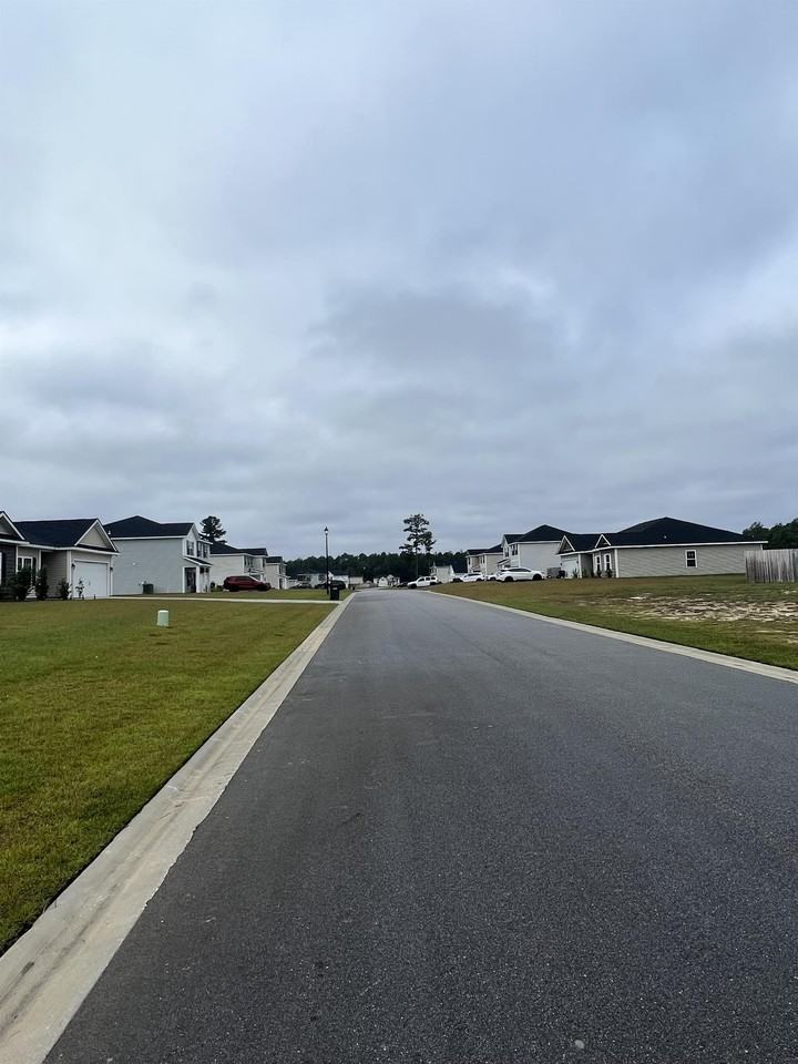 19 Avondale Dr Ne #1 - Photo 3 of 42