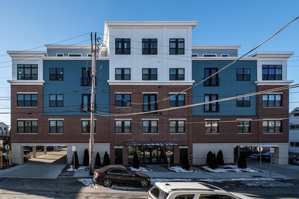 16 Laurel St #502 - Photo 4 of 8