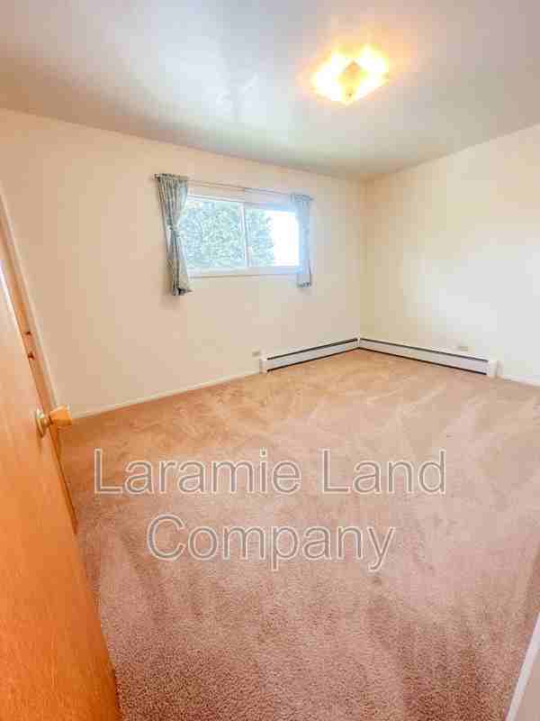 1503 E Baker St - Photo 5 of 7