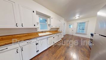 featured image of 648 Reeds Ave