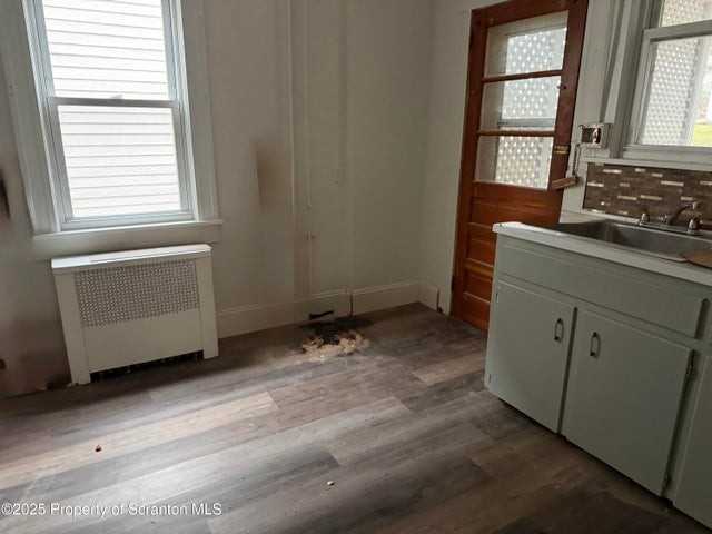 1018 Madison Ave #1 - Photo 3 of 14