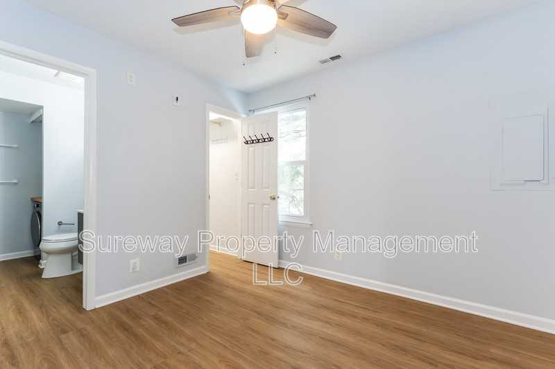 534 Willow Turn #B - Photo 7 of 10