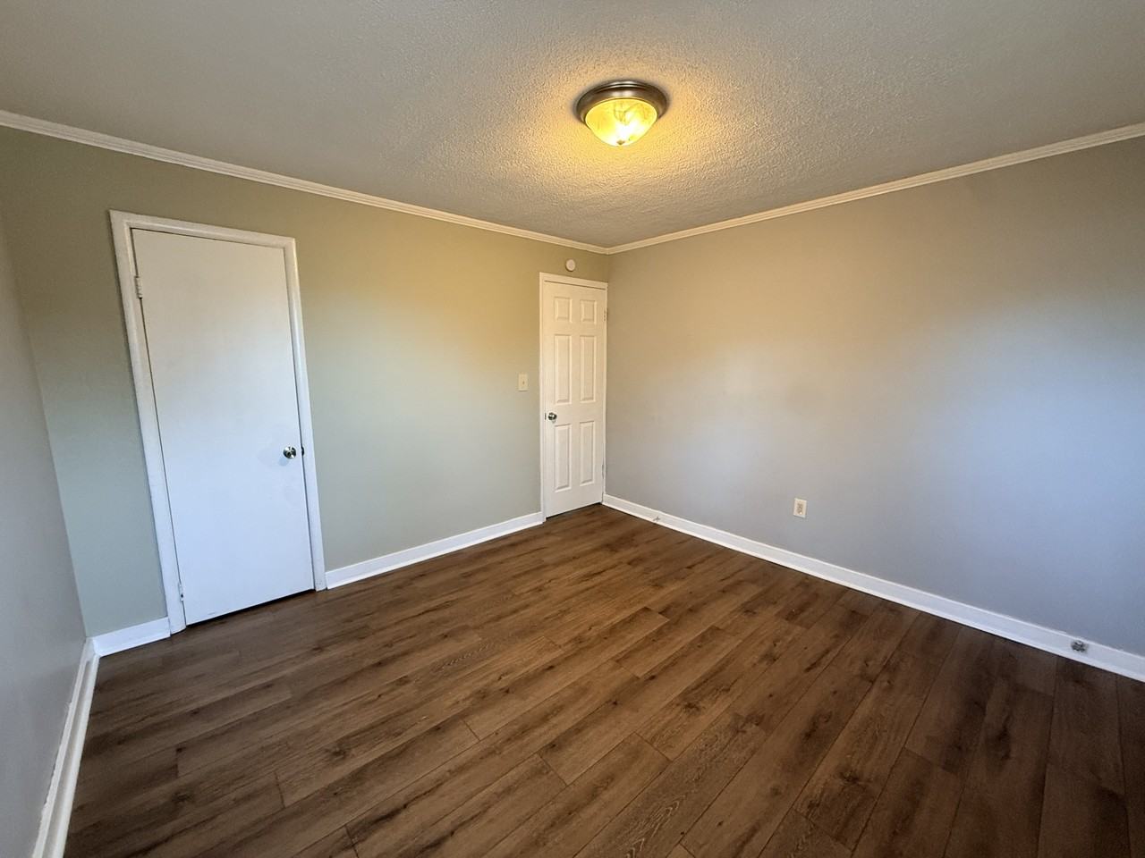 608 Mount Pelia Rd #1 - Photo 5 of 19