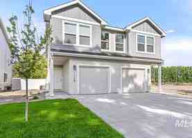 featured image of 118 Holly Ave #A