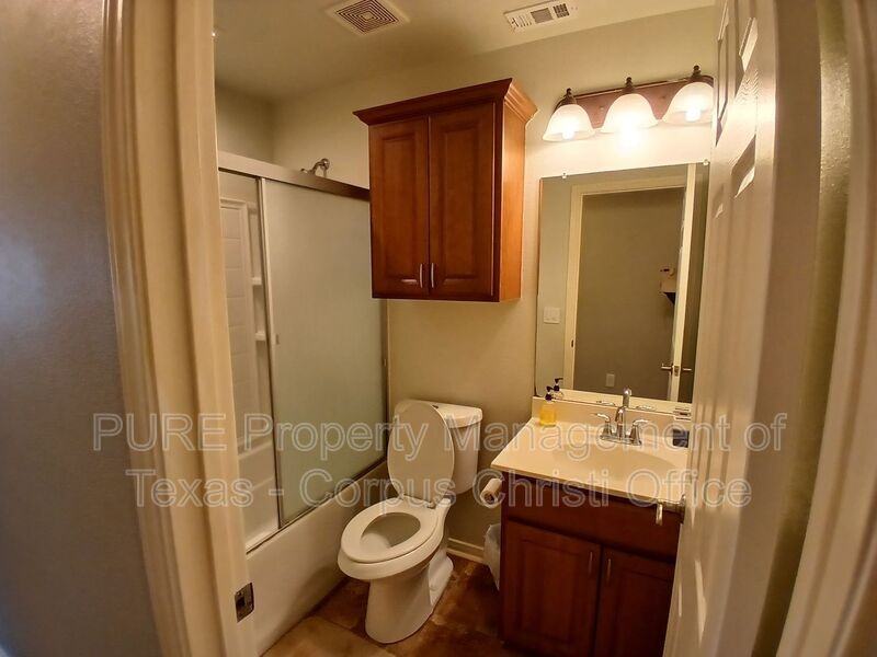 2217 Abeto Dr - Photo 5 of 20