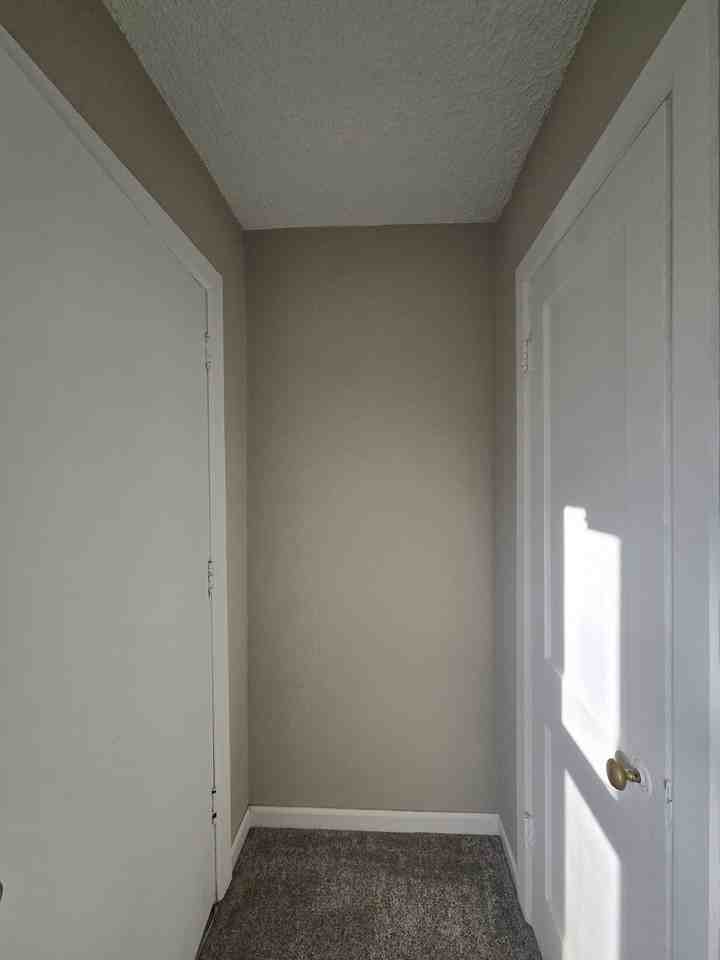 1642 N Erie St #1 - Photo 3 of 21