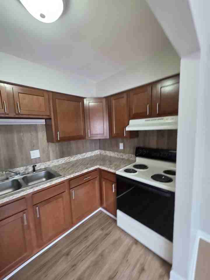 Catalina Dr #F12 - Photo 6 of 18