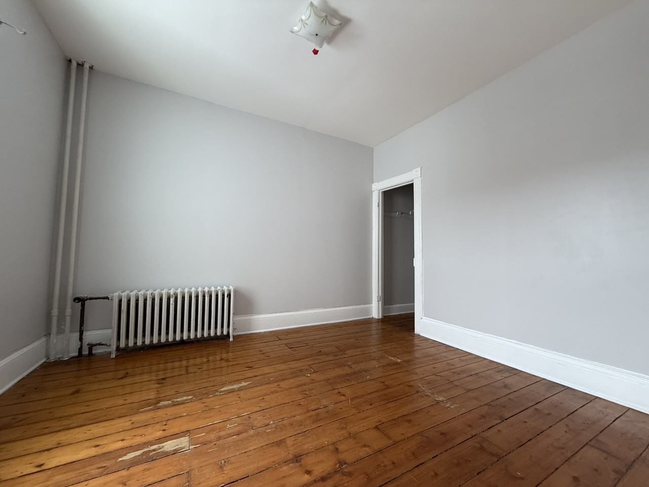 526 Hamilton St #1 - Photo 6 of 7