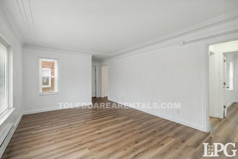 2224 Torrey Hill Dr #3 - Photo 3 of 16