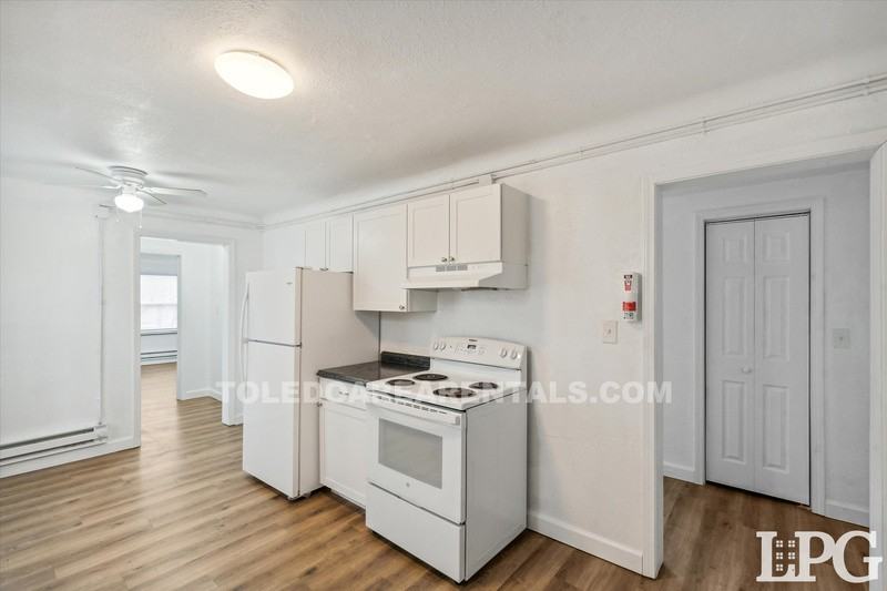 2224 Torrey Hill Dr #3 - Photo 5 of 16