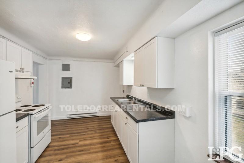 2224 Torrey Hill Dr #3 - Photo 6 of 16