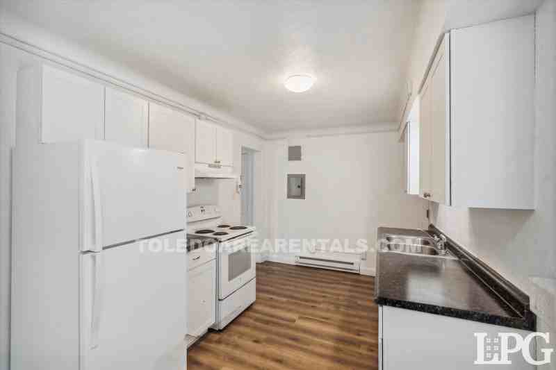 2224 Torrey Hill Dr #3 - Photo 7 of 16