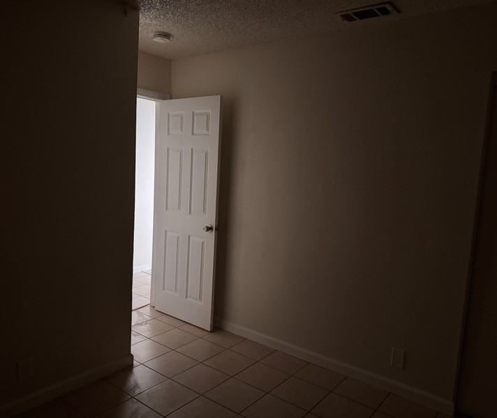 13584 Yakima Rd #4 - Photo 7 of 12