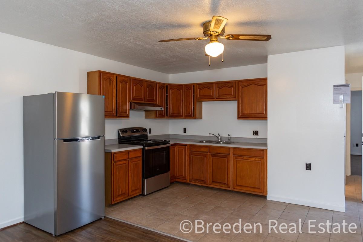 85 Lindsey Ln #8 - Photo 6 of 10