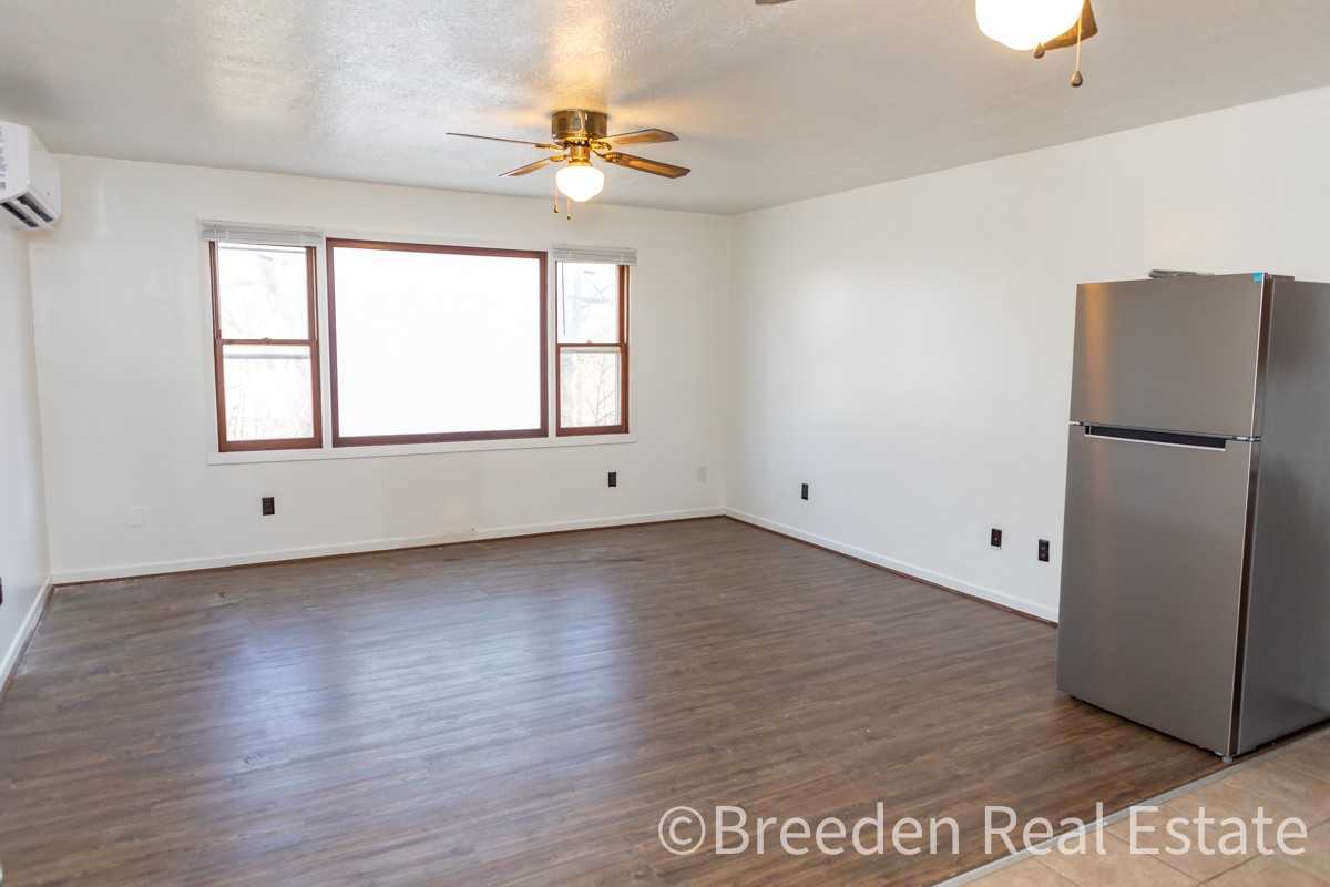 85 Lindsey Ln #8 - Photo 7 of 10