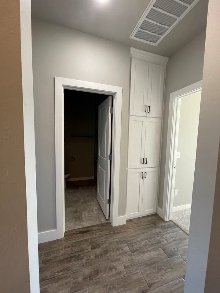 11237 Sw 30th St #1 - Photo 4 of 22