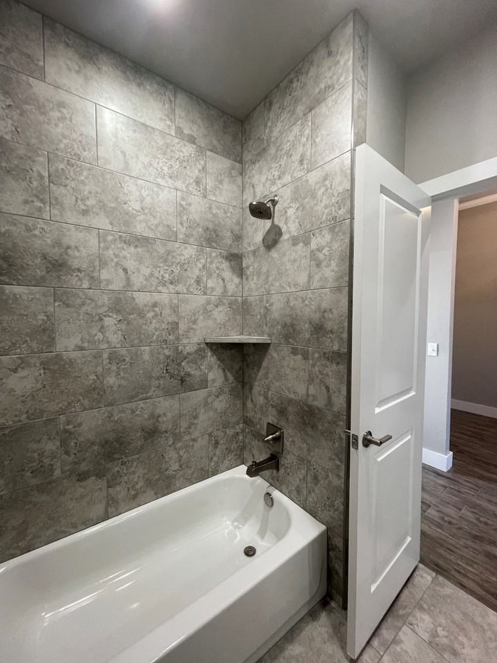 11237 Sw 30th St #1 - Photo 5 of 22