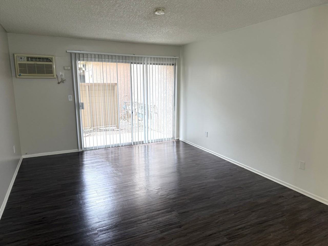 171 Mariposa Apartments - Photo 2 of 17